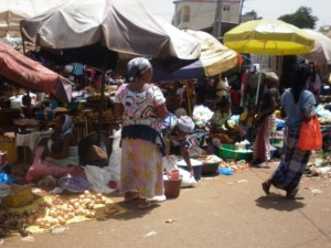 lokale markt in Conakry